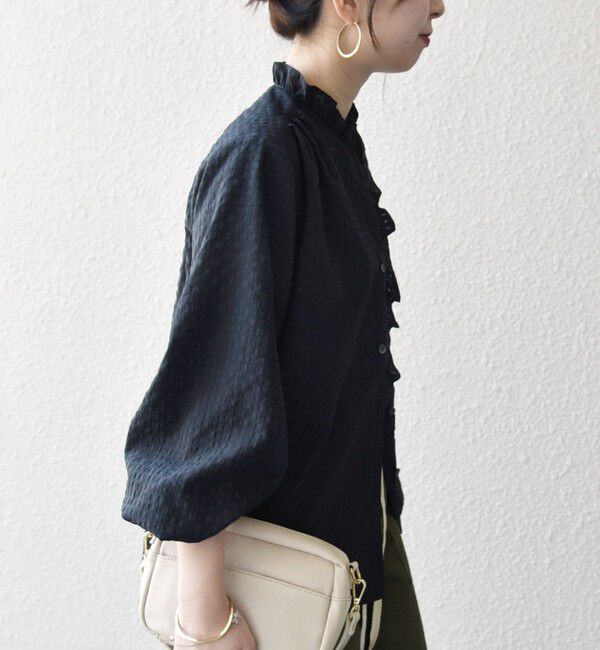 SHIPS any「SHIPS any:〈洗濯機可能〉フリルカラー スタンド & オープン シャツ ブラウス」|シャツ・ブラウス|