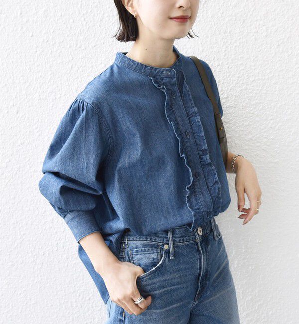 SHIPS for women「《追加予約》【WEB限定】〈洗濯機可能〉ライトオンス フリル デニム シャツ」|シャツ・ブラウス|