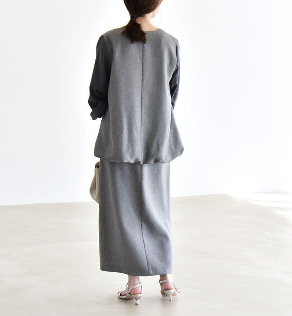 quaranciel「《予約》quaranciel:〈洗濯機可能〉Vネック ブラウス & Iライン スカート セットアップ」|ワンピース|