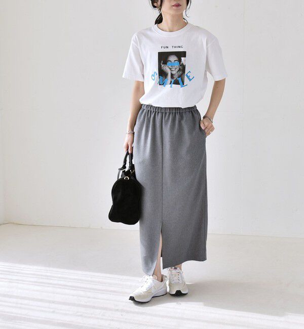 quaranciel「《予約》quaranciel:〈洗濯機可能〉Vネック ブラウス & Iライン スカート セットアップ」|ワンピース|