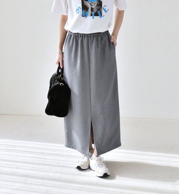 quaranciel「《予約》quaranciel:〈洗濯機可能〉Vネック ブラウス & Iライン スカート セットアップ」|ワンピース|