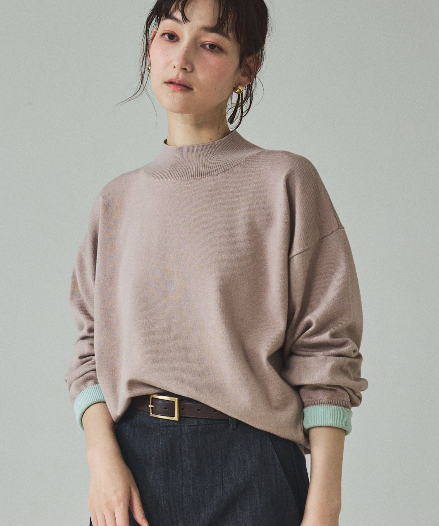 qualite「バイカラーハイネックプルオーバー」|ニット・セーター|ベージュ