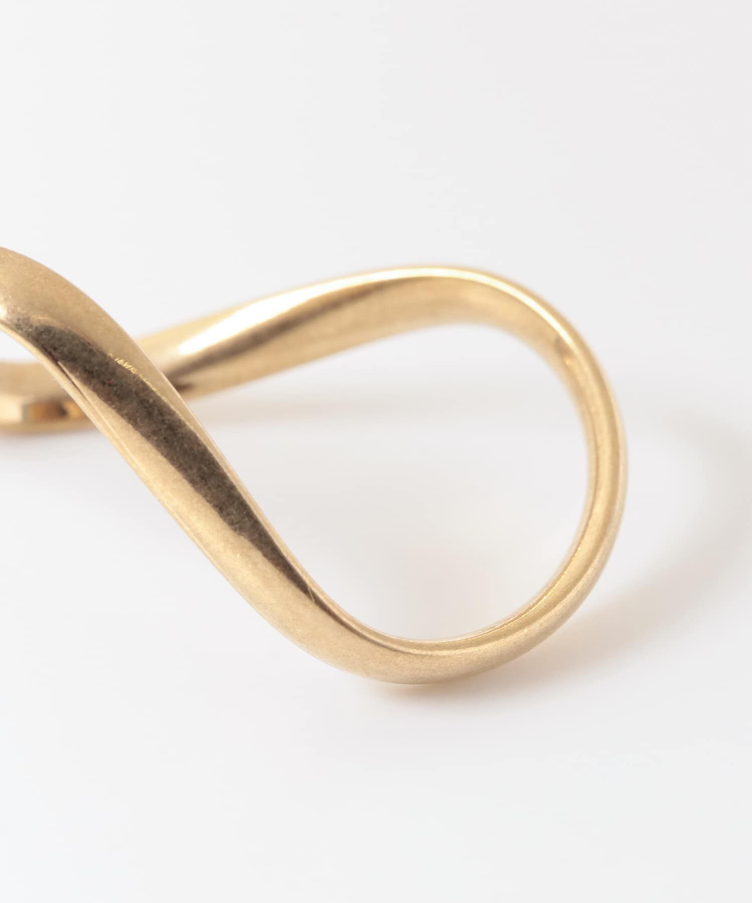 SMELLY「ネジリフープピアス」|ピアス|