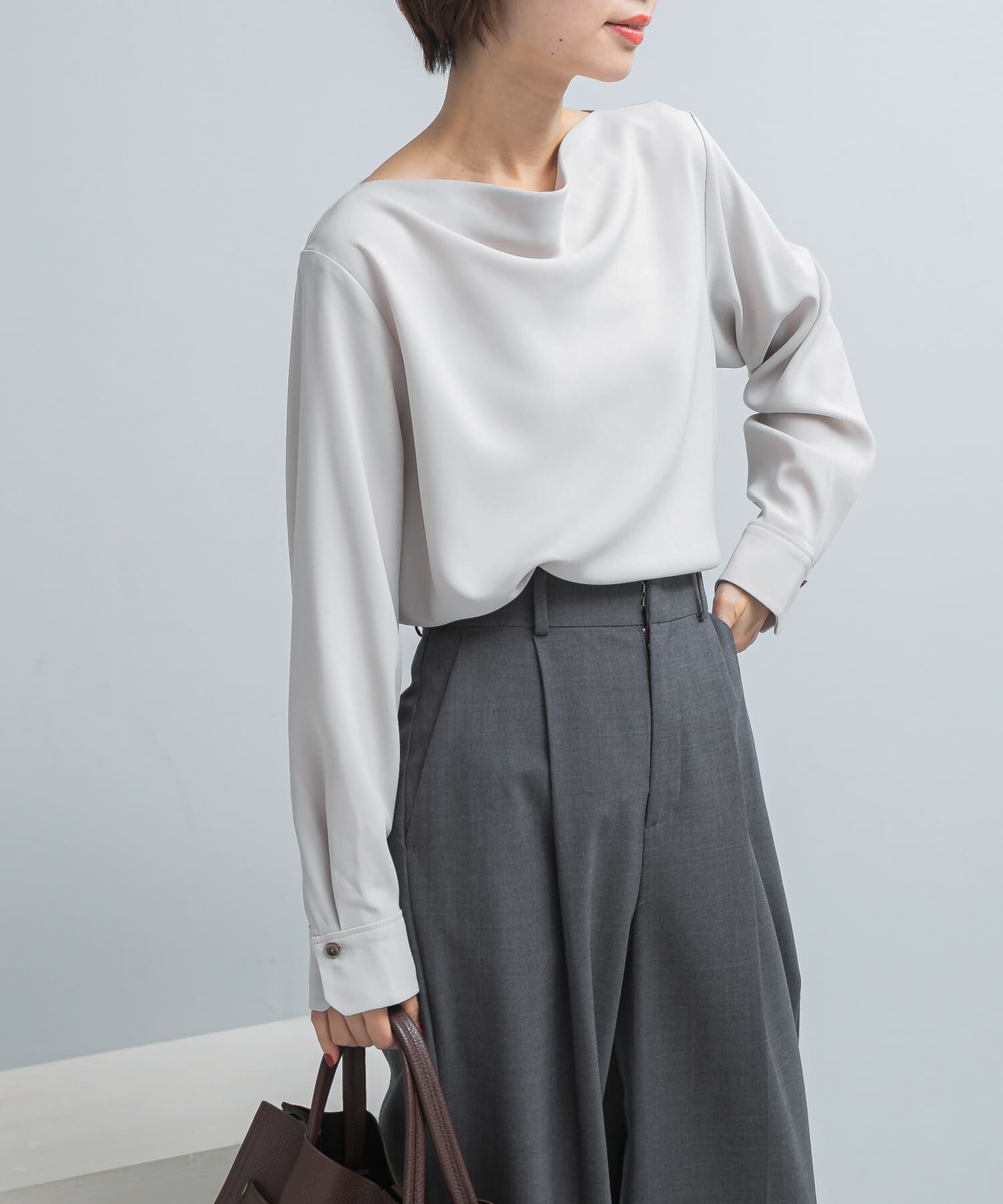 URBAN RESEARCH ROSSO「トリアセテート混ドレープネックブラウス」|シャツ・ブラウス|