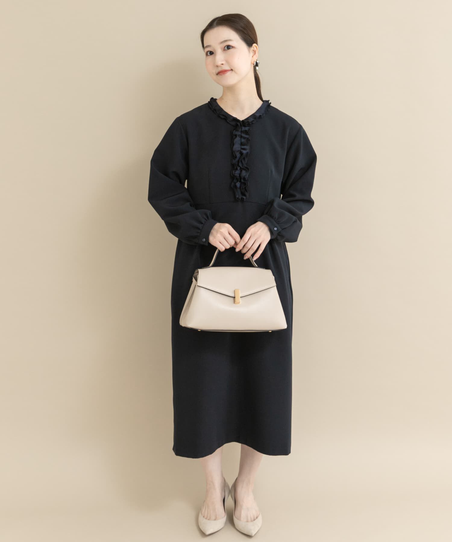 URBAN RESEARCH ROSSO「『WEB/一部店舗限定』フリルカラーウエストマークワンピース」|ワンピース|