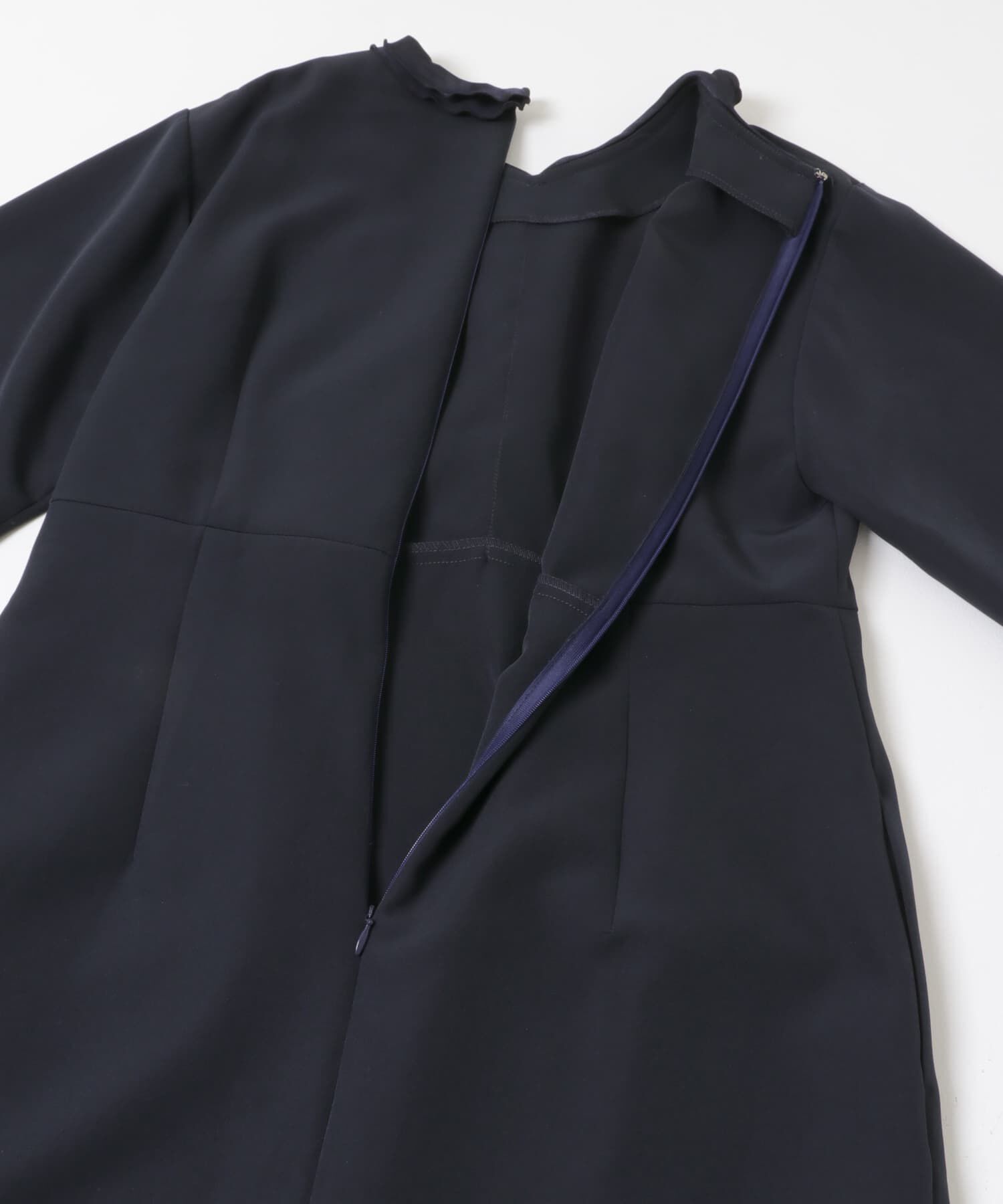 URBAN RESEARCH ROSSO「『WEB/一部店舗限定』フリルカラーウエストマークワンピース」|ワンピース|