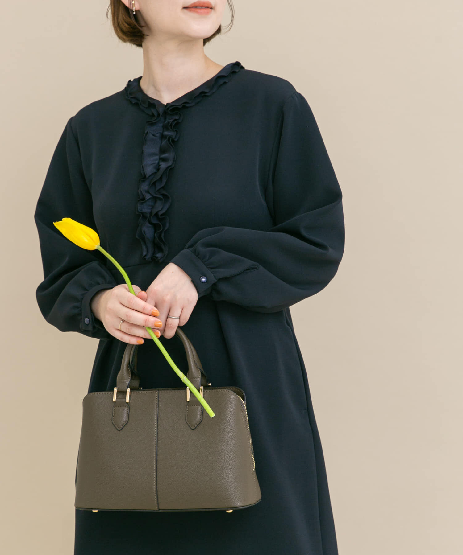 URBAN RESEARCH ROSSO「『WEB/一部店舗限定』フリルカラーウエストマークワンピース」|ワンピース|