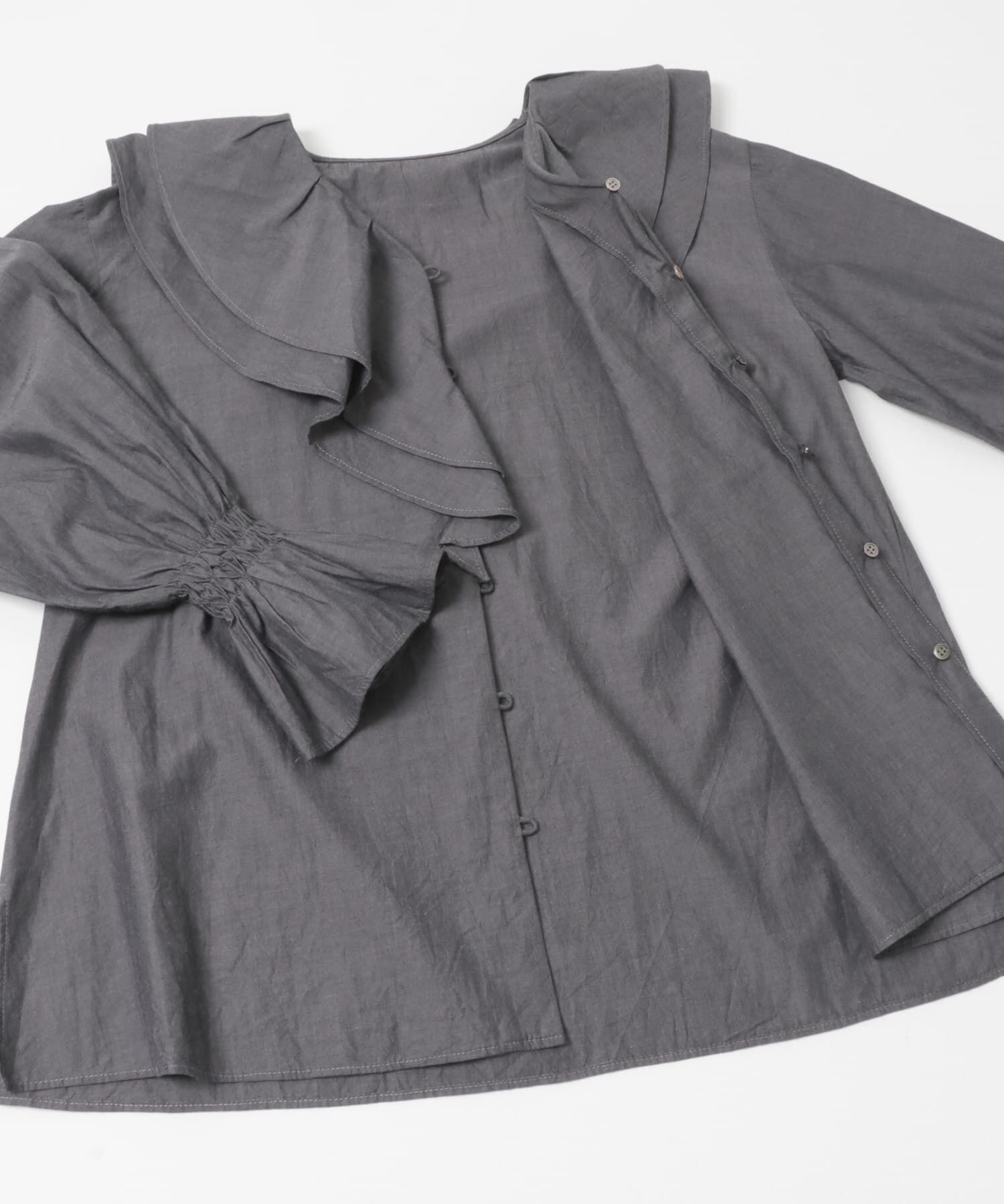 URBAN RESEARCH ROSSO「Vネックラッフルシアーデニムブラウス」|シャツ・ブラウス|