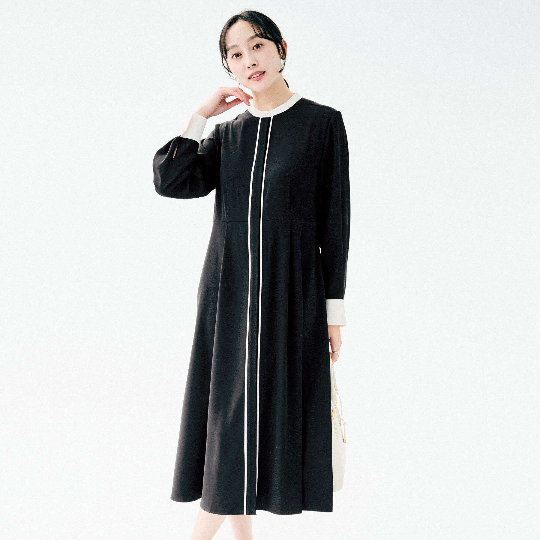 UNTITLED「【洗える/前開き/フォーマル】バイカラー ワンピース」|ワンピース|ブラック(019)
