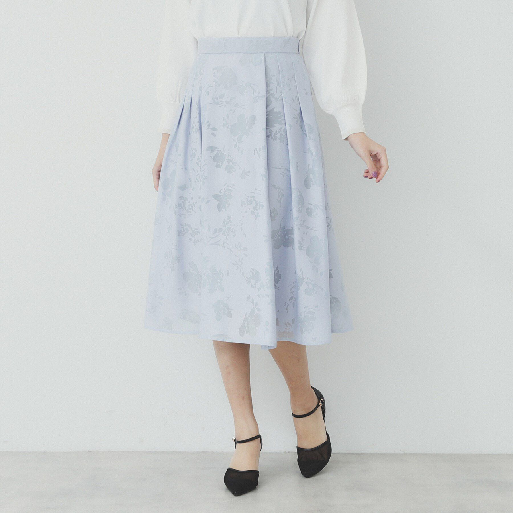 index「フラワータックフレアスカート【洗濯機洗い可】」|スカート|