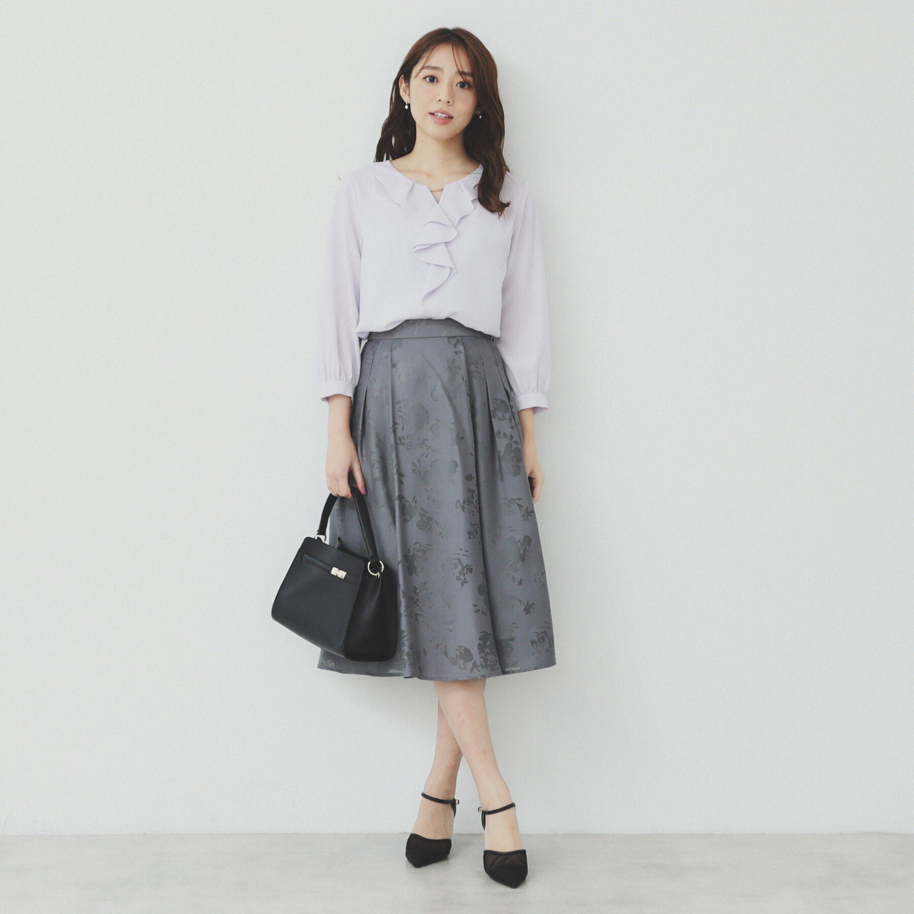 index「フラワータックフレアスカート【洗濯機洗い可】」|スカート|