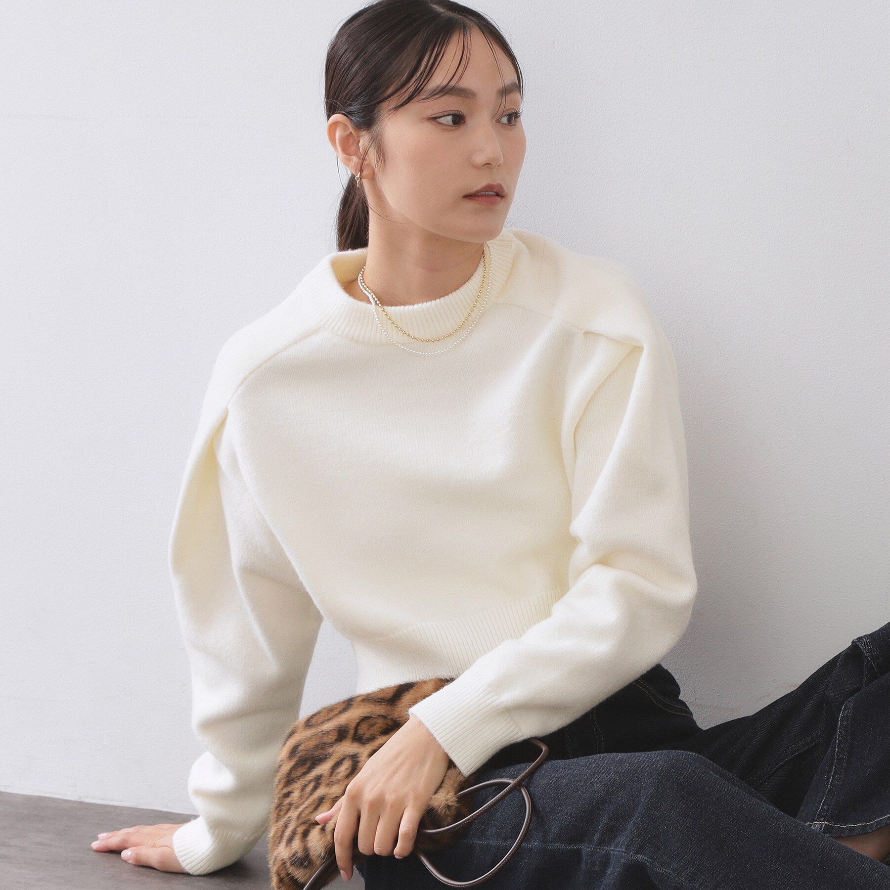 OPAQUE.CLIP「ショルダータックショートニット【洗濯機OK】」|ニット・セーター|ホワイト(001)