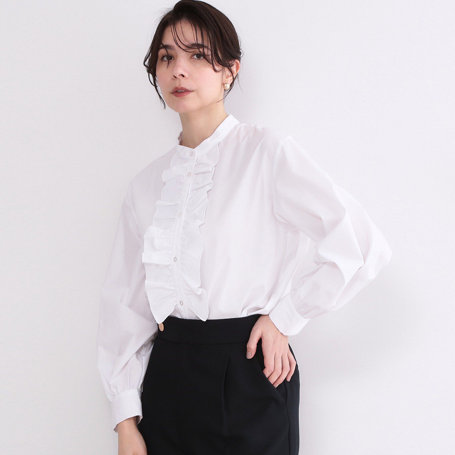 OPAQUE.CLIP「フロントフリルブラウス【洗濯機OK】」|シャツ・ブラウス|ホワイト(001)