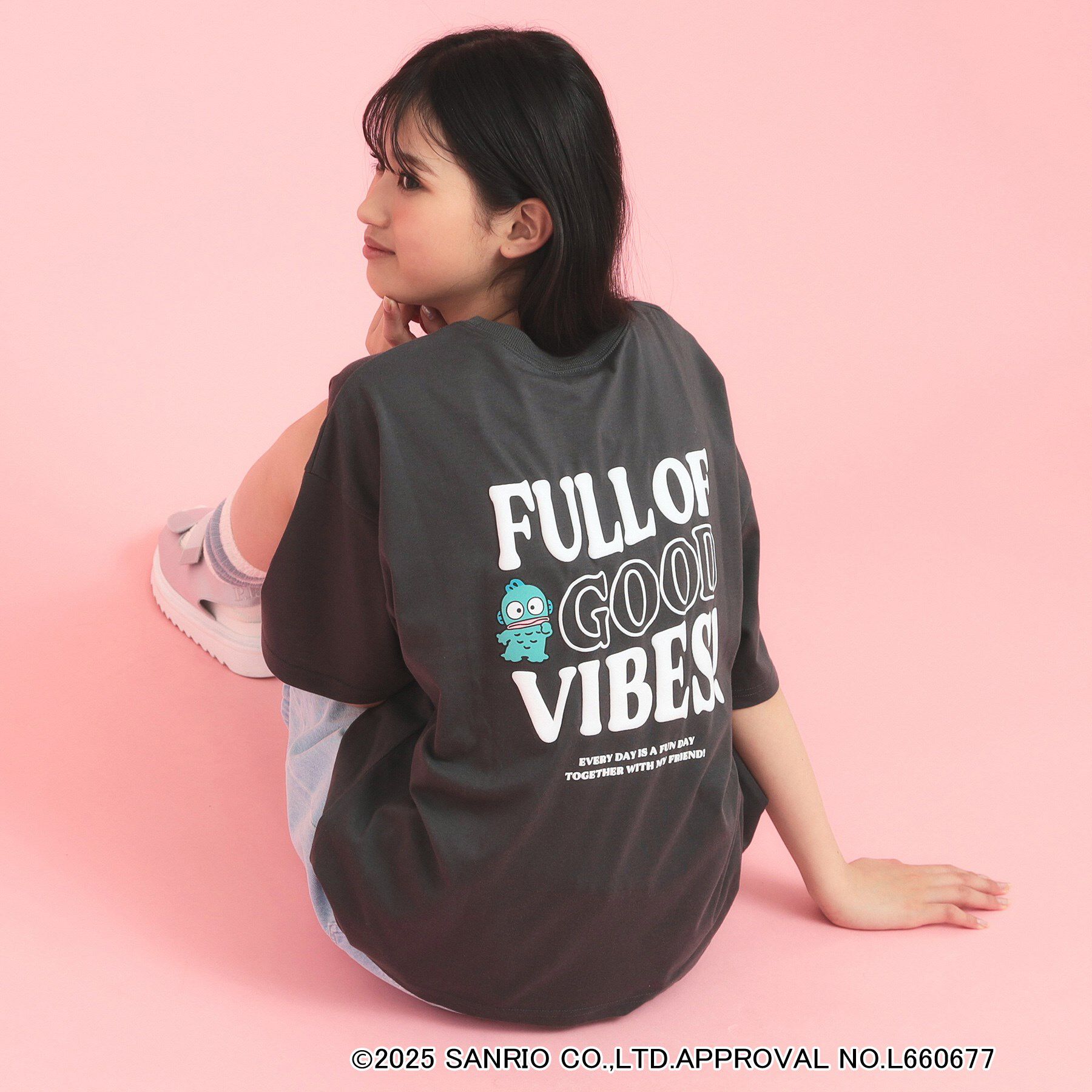 PINK-latte「【サンリオキャラクターズコラボ】バックロゴビッグTシャツ」|Tシャツ・カットソー|