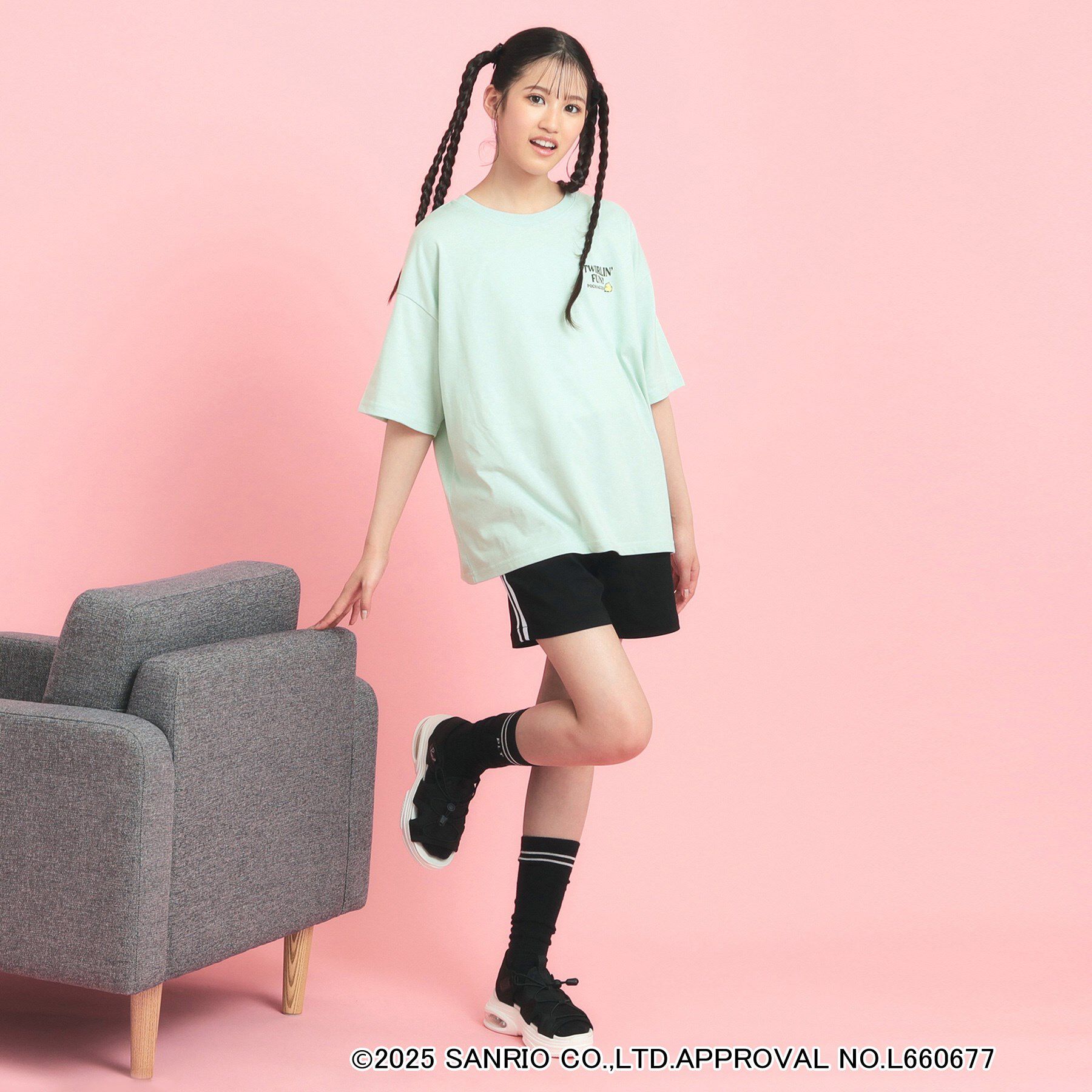 PINK-latte「【サンリオキャラクターズコラボ】バックロゴビッグTシャツ」|Tシャツ・カットソー|