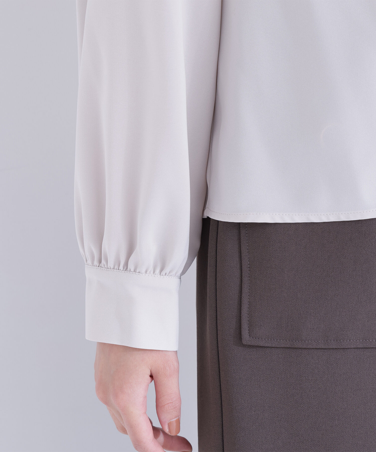  「デザインスカーフ付ブラウス」|シャツ・ブラウス|