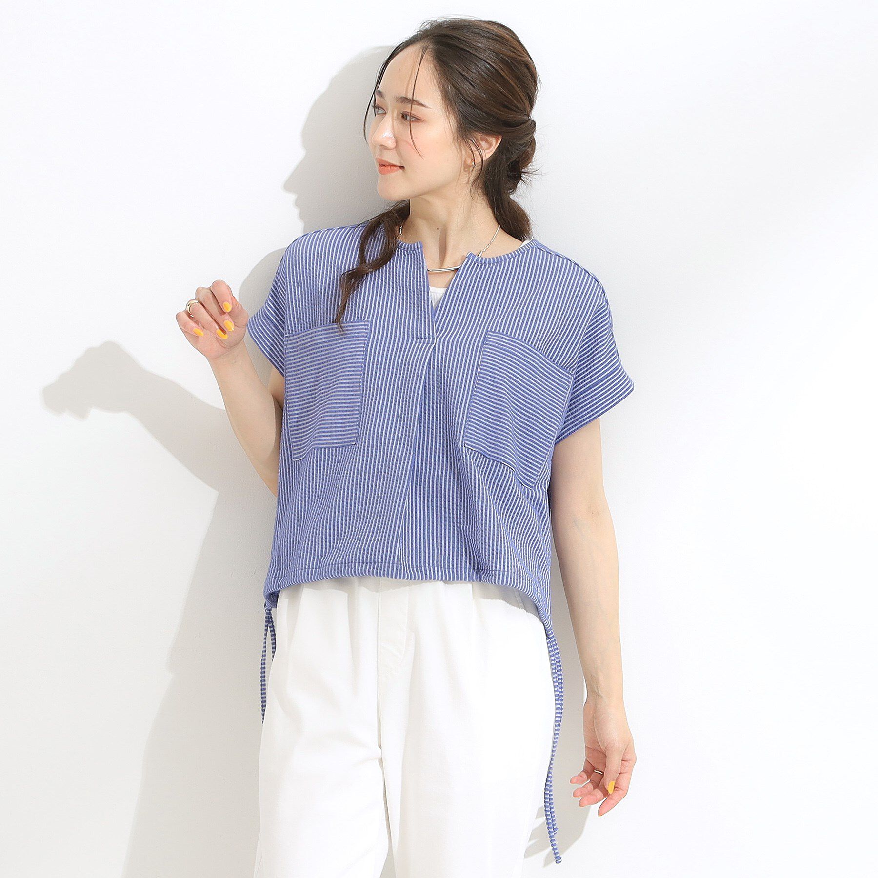 SHOO･LA･RUE「【洗える/S-LL】シルエット変化を楽しめる サッカーストライプ柄スキッパートップス」|Tシャツ・カットソー|