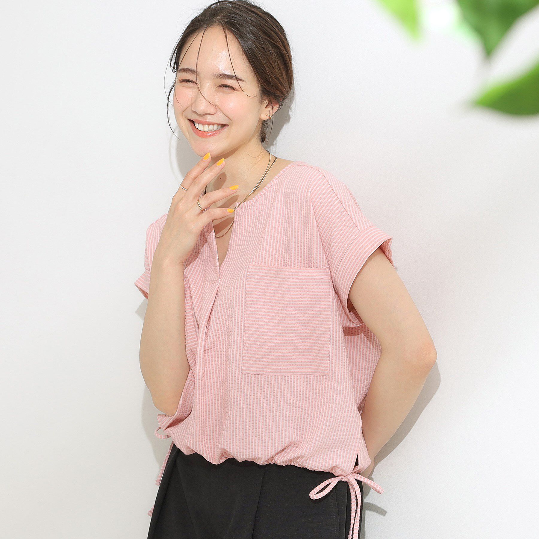 SHOO･LA･RUE「【洗える/S-LL】シルエット変化を楽しめる サッカーストライプ柄スキッパートップス」|Tシャツ・カットソー|