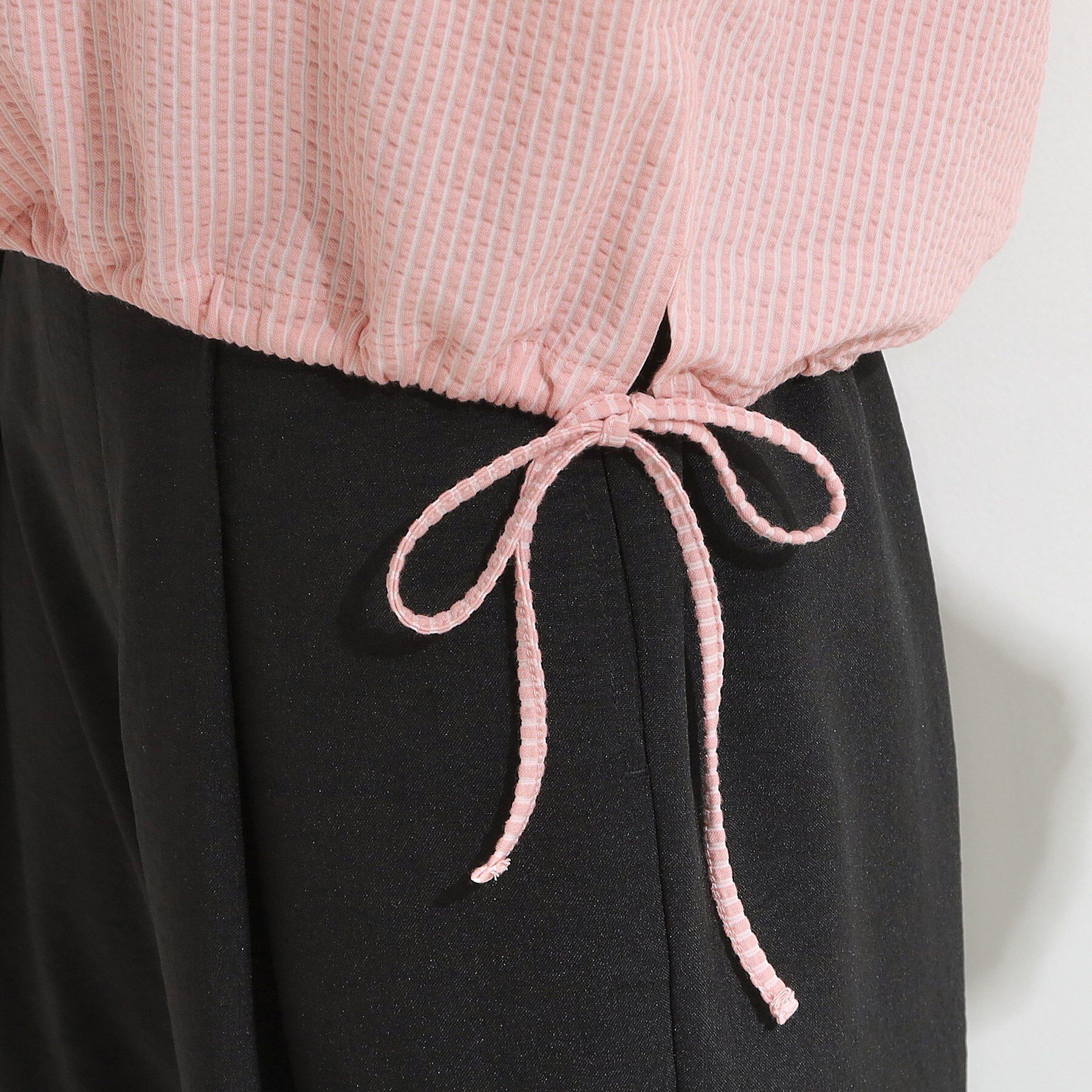 SHOO･LA･RUE「【洗える/S-LL】シルエット変化を楽しめる サッカーストライプ柄スキッパートップス」|Tシャツ・カットソー|