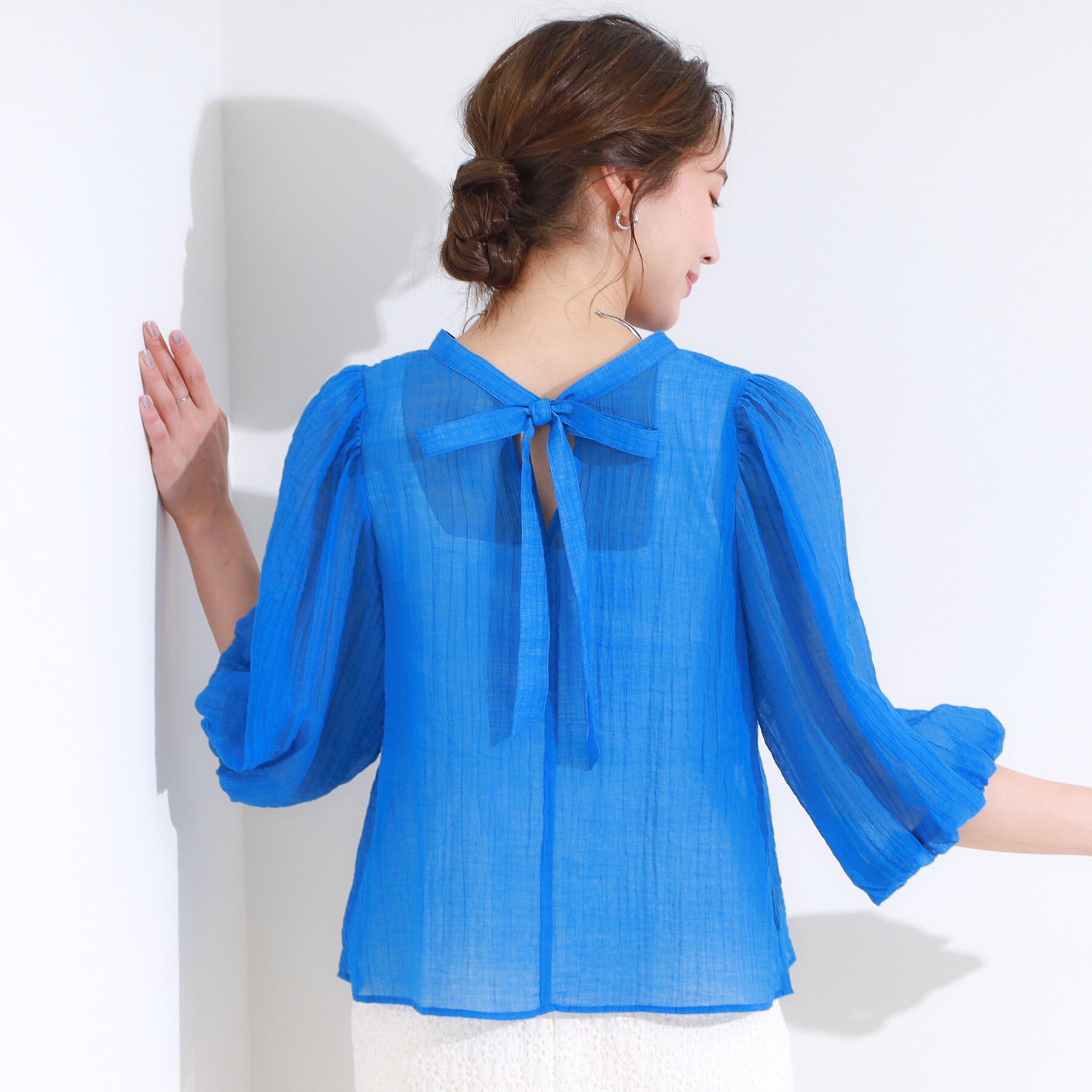 SHOO･LA･RUE「【S-LL/前後2WAY】バルーンスリーブが華やか こなれ見えシアーブラウス」|シャツ・ブラウス|