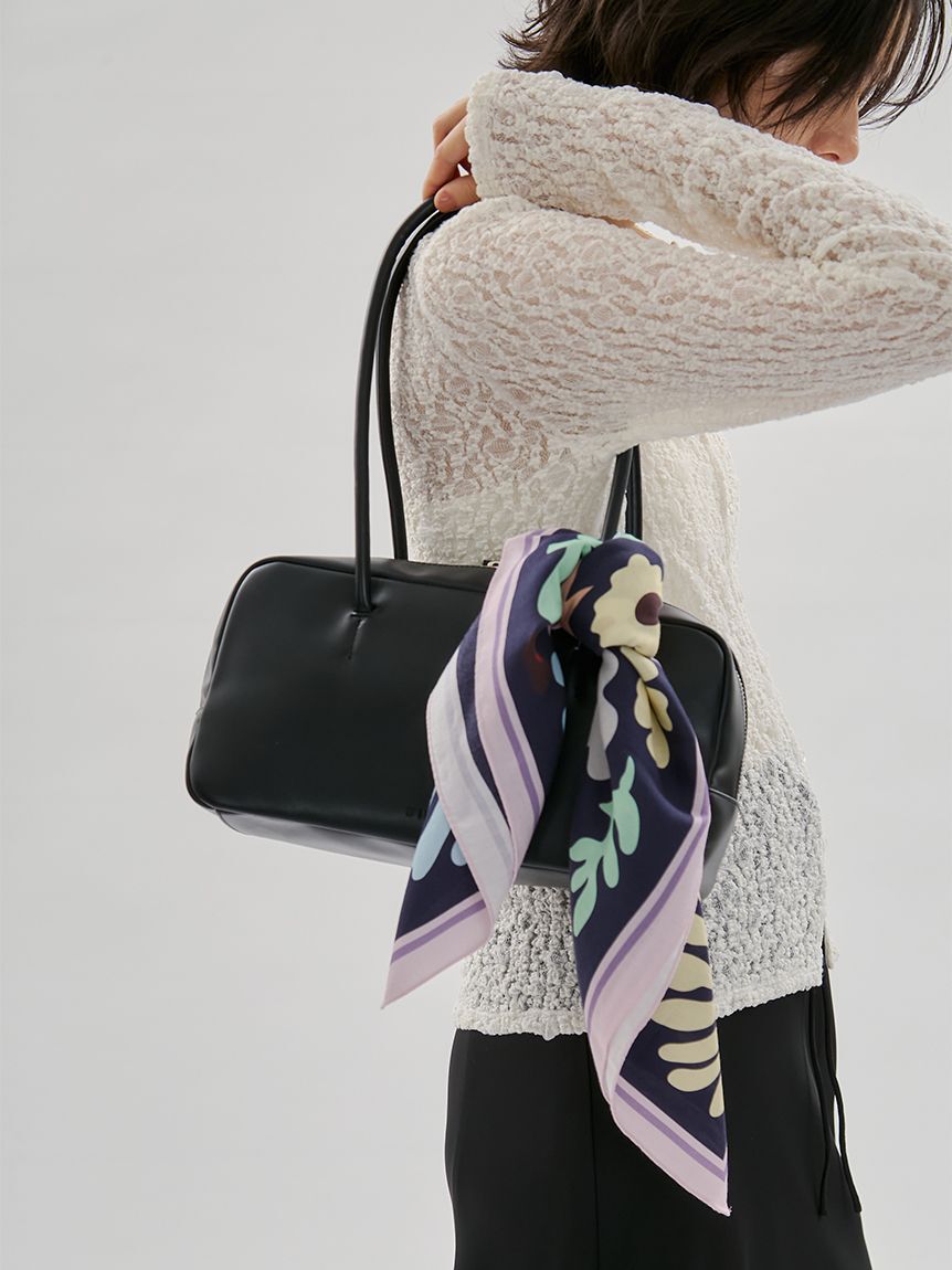 emmi atelier「フラワープリントスカーフ」|バンダナ・スカーフ|NVY