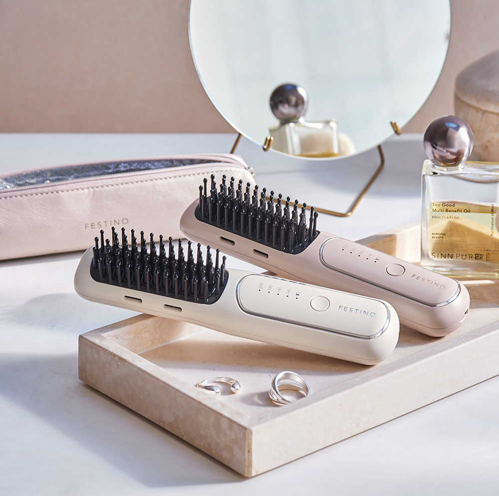 FESTINO「フェスティノ 充電式 スタイリング ヒーターブラシ」|ヘアスタイリング|