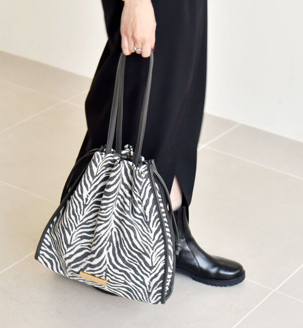 quaranciel「quaranciel: 2way アニマル パイピング 巾着 トートバッグ（A4対応）」|トートバッグ|