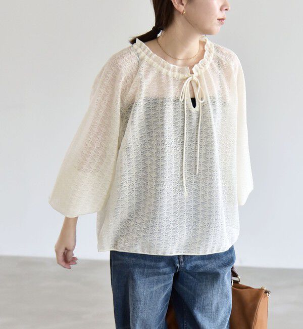 quaranciel「《予約》quaranciel:〈手洗い可能〉レース ジャカード ギャザー リボン プルオーバー」|シャツ・ブラウス|