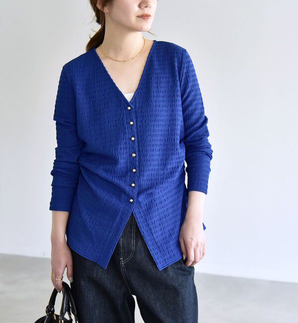 quaranciel「《予約》quaranciel:〈洗濯機可能〉ジャカード ジャージー Vネック ギャザー カーディガン」|カーディガン|
