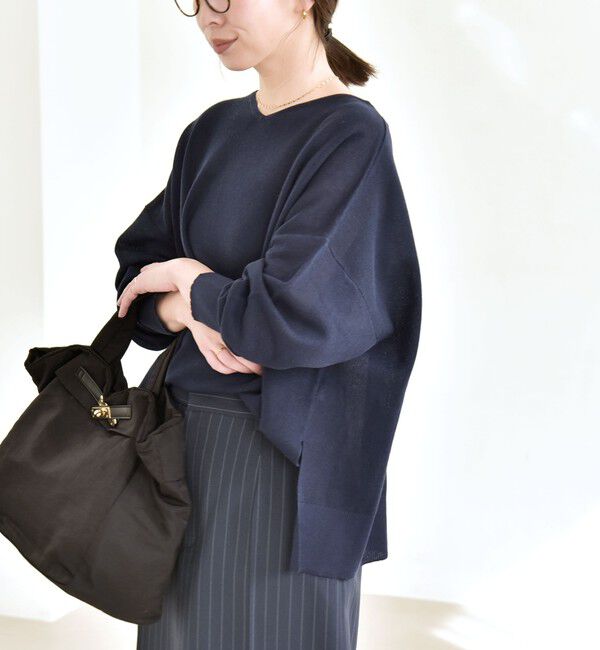 quaranciel「《予約》quaranciel:〈手洗い可能〉シアー 2way Vネック ドルマン ニット プルオーバー」|ニット・セーター|