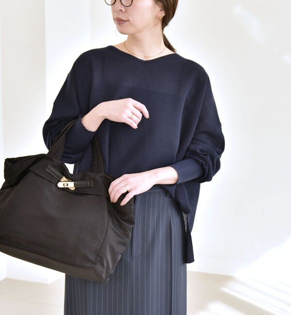 quaranciel「《予約》quaranciel:〈手洗い可能〉シアー 2way Vネック ドルマン ニット プルオーバー」|ニット・セーター|