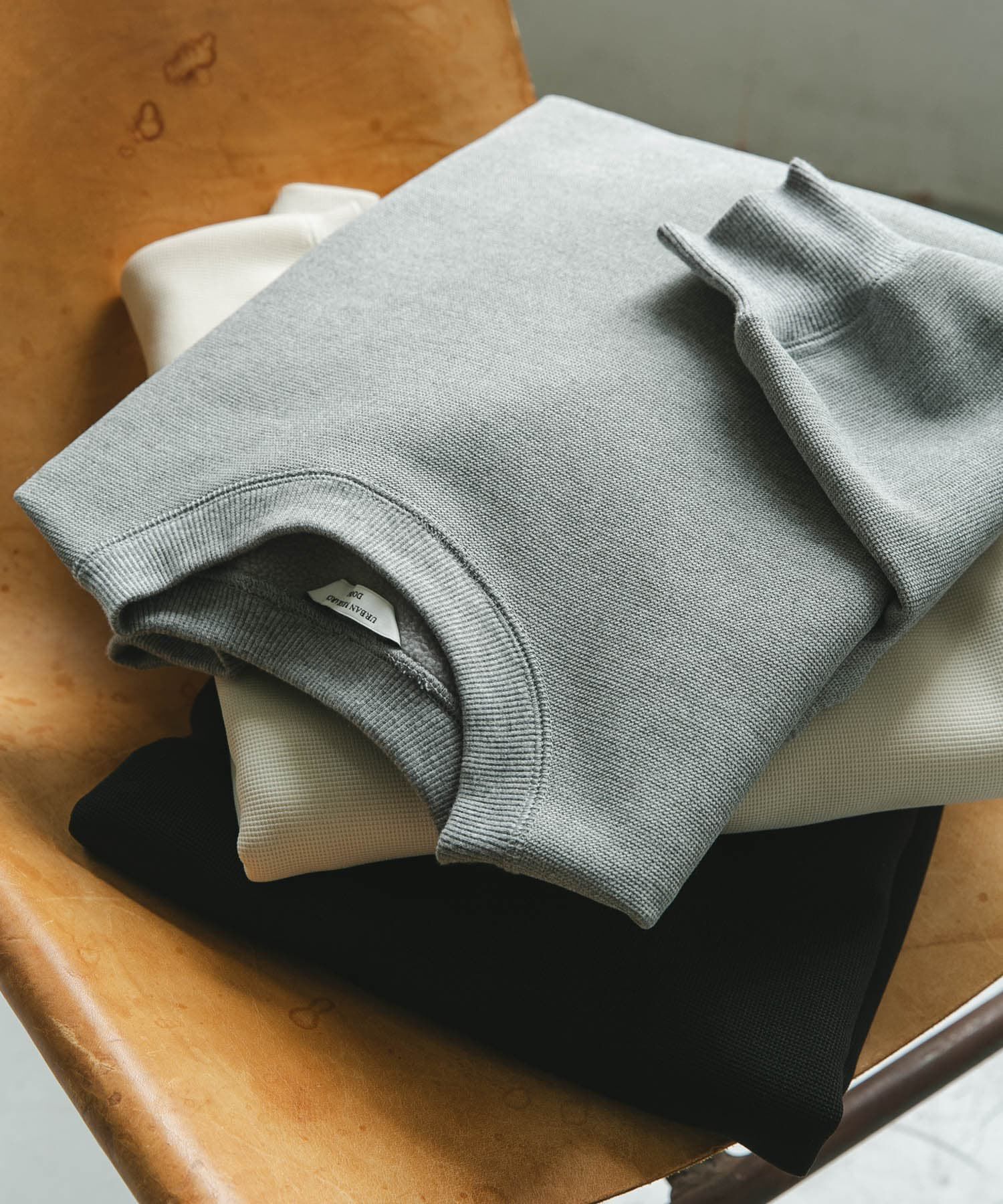 URBAN RESEARCH DOORS「ワッフルフリースクルーネックプルオーバー」|Tシャツ・カットソー|グレー