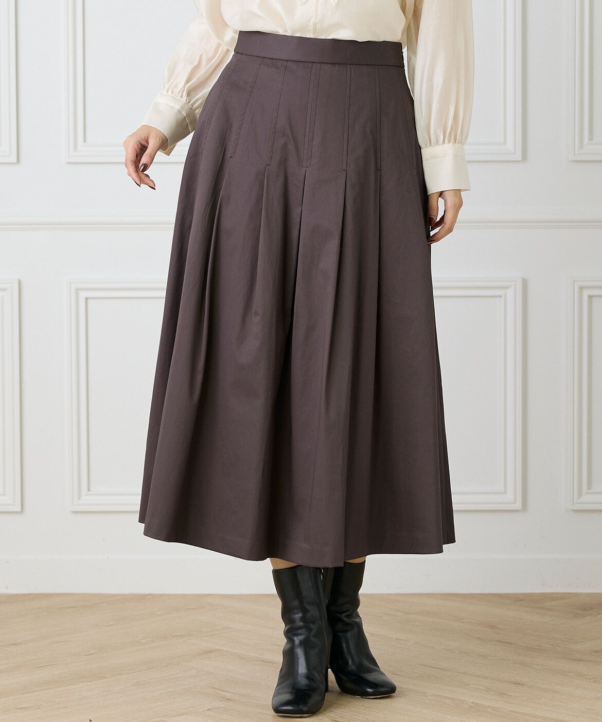 INED「タックプリーツスカート」|フレア|チャコールグ 3