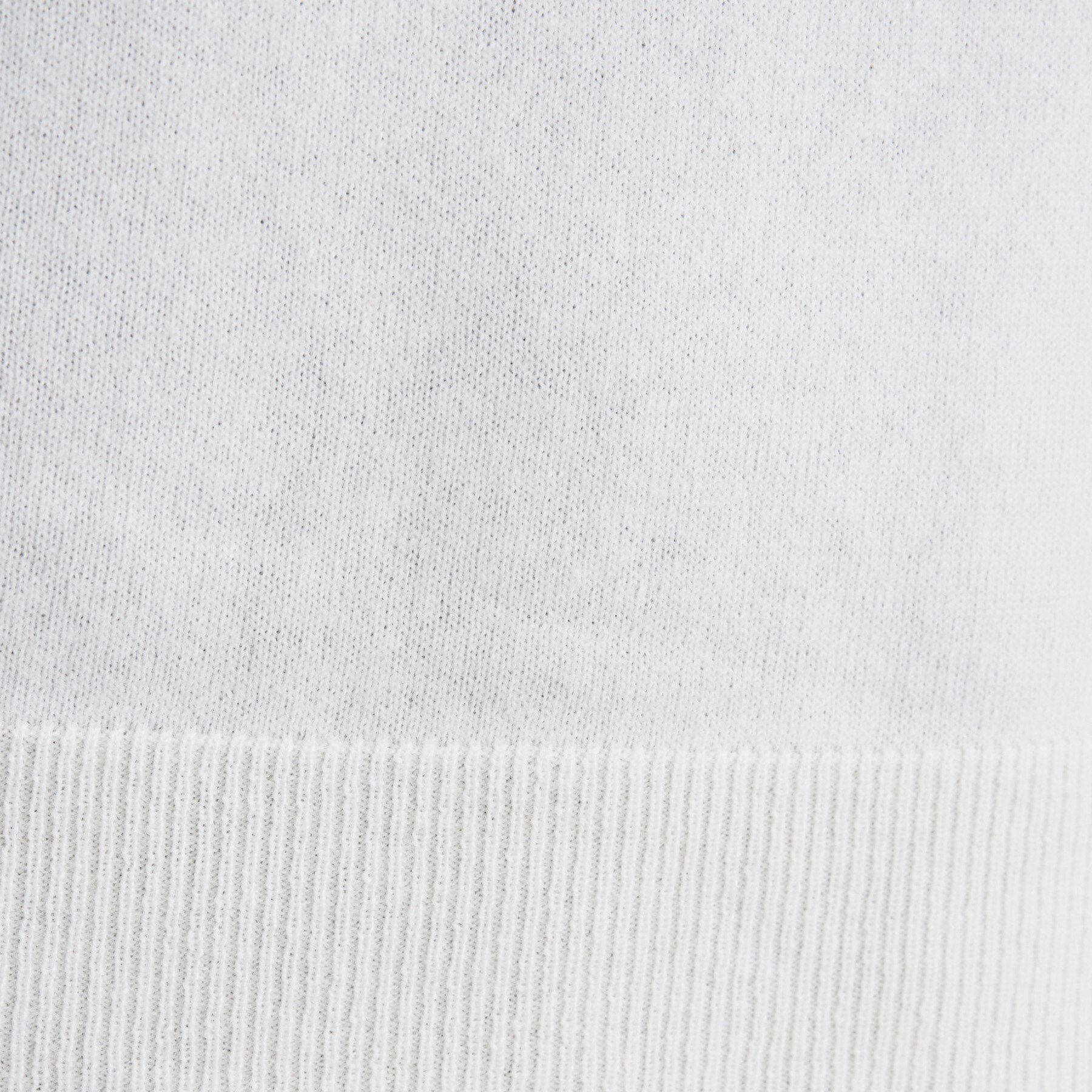 INDIVI「【洗える／チュニック丈／カシミヤ混】スリットデザインVネックニット」|ニット・セーター|