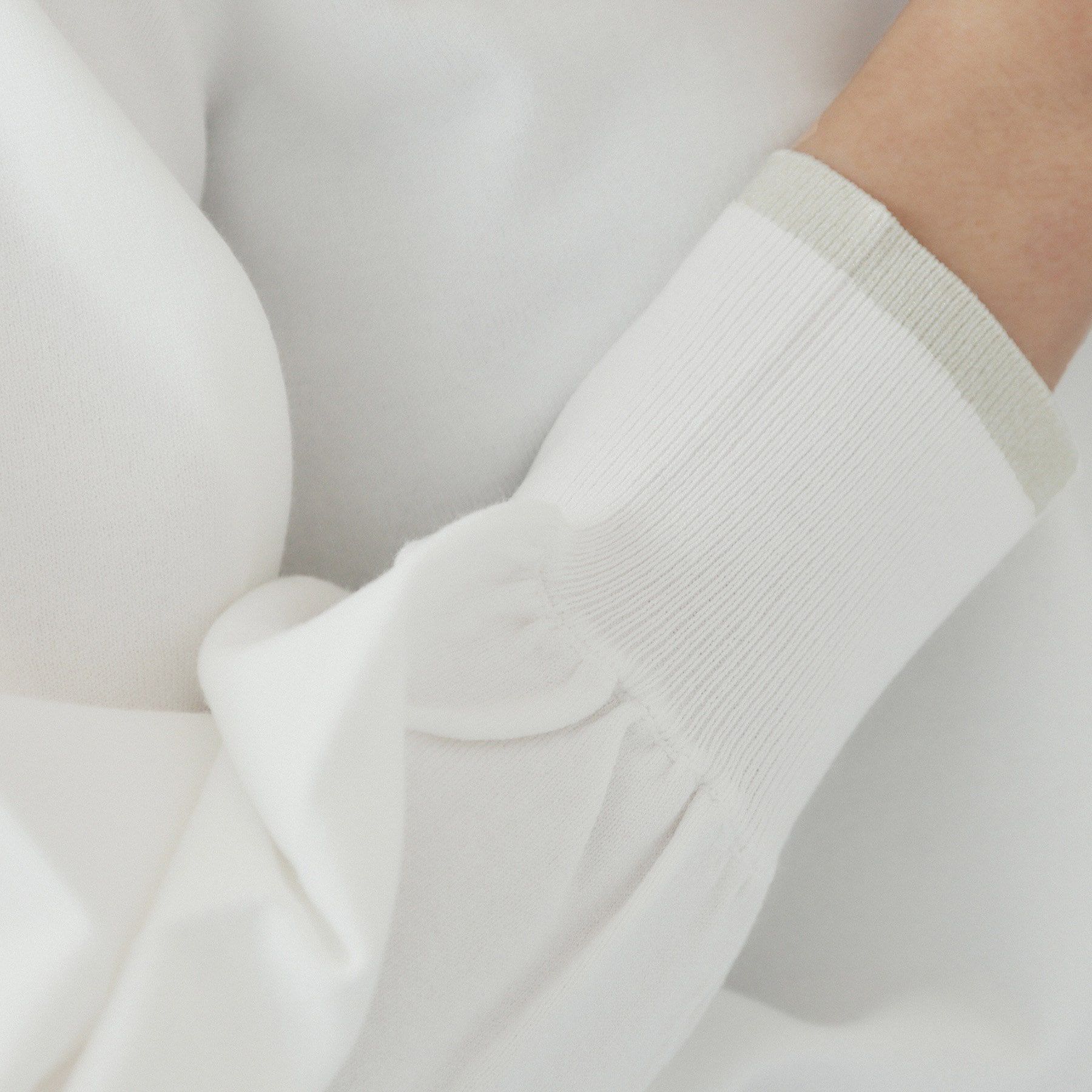 index「パーツ付きハートネックニットトップス【洗濯機洗い可】」|ニット・セーター|