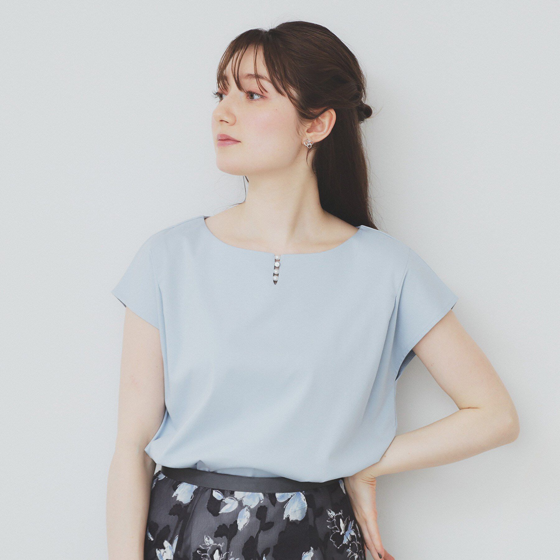 index「《6色展開/XS-3サイズ》キーネックビジュートップス【UV/接触冷感/洗濯機洗い可】」|Tシャツ・カットソー|