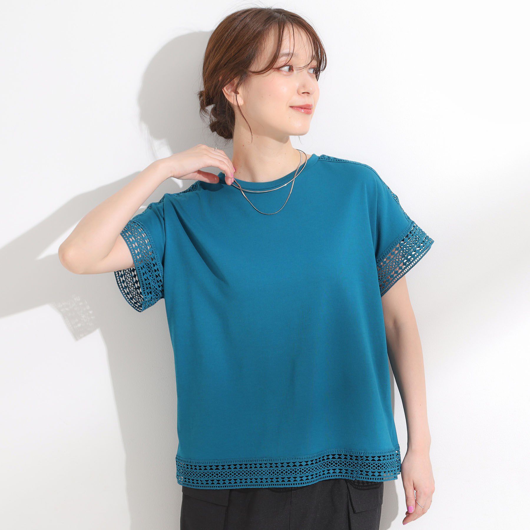 SHOO･LA･RUE「【S-LL/ひんやり】インせず決まる 楽してきれいなレース付きトップス」|Tシャツ・カットソー|