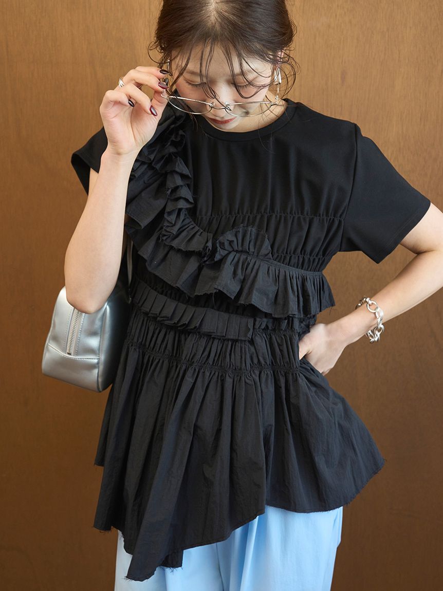 emmi atelier「フリルアシンメトリーカットソー」|Tシャツ・カットソー|BLK