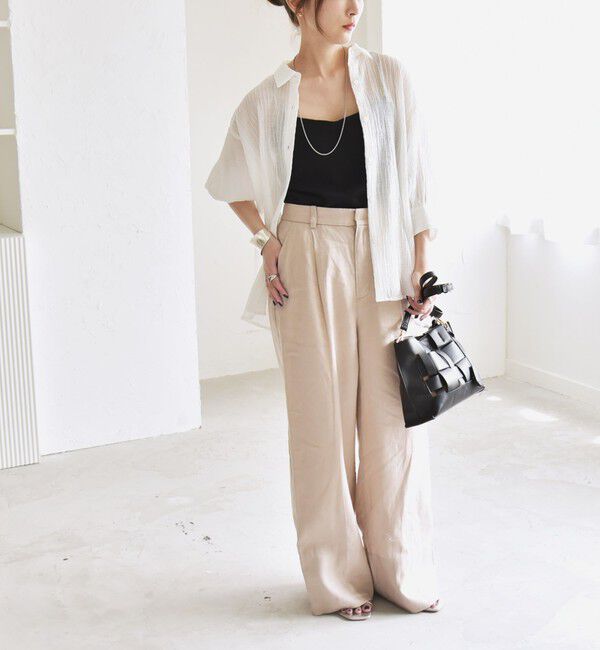 quaranciel「quaranciel :〈洗濯機可能〉シアー バンピー レギュラーカラー パフ シャツ ブラウス」|シャツ・ブラウス|