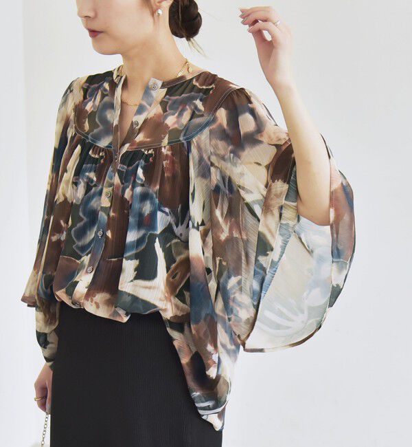 quaranciel「quaranciel:〈洗濯機可能〉シアー フラワー プリント ノーカラー ヨーク シャツ ブラウス」|シャツ・ブラウス|