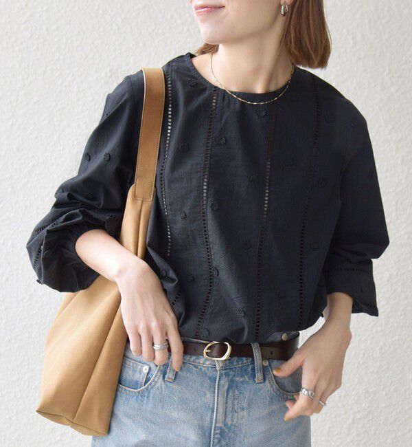 SHIPS any「【WEB限定】SHIPS any:〈洗濯機可能〉フラワー モチーフ ハシゴレース クルーネック ブラウス」|シャツ・ブラウス|