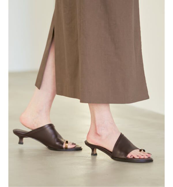 NOBLE「《追加予約・パーツ別注》LE VERNIS/ルベル二 Toe ring sandals」|サンダル|