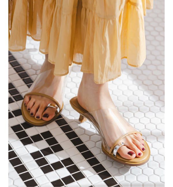 NOBLE「《追加予約・パーツ別注》LE VERNIS/ルベル二 Toe ring sandals」|サンダル|ホワイト B