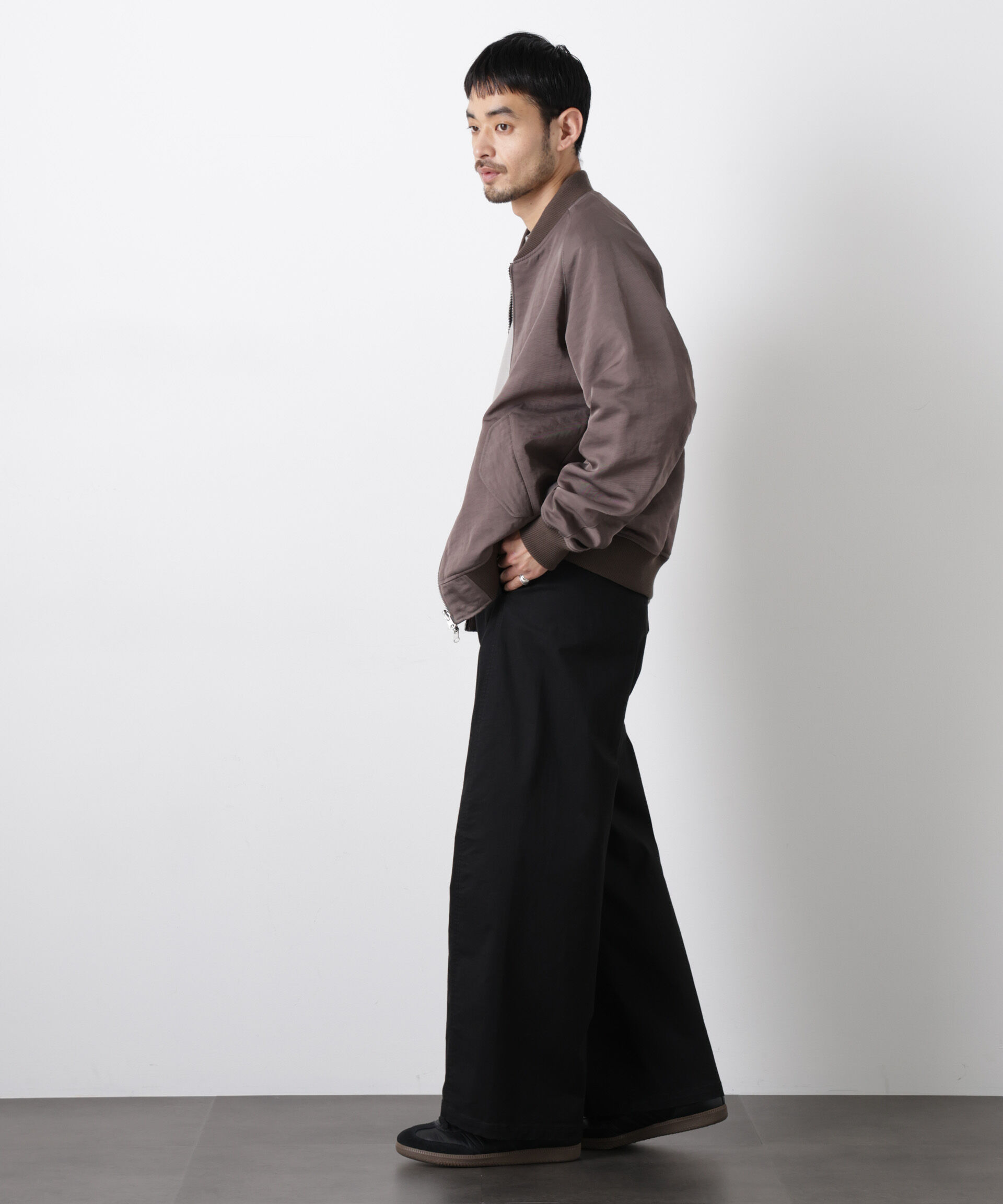 nano･universe「｢ASSEMBLANC｣ベルテッド3Dパンツ」|チノ|