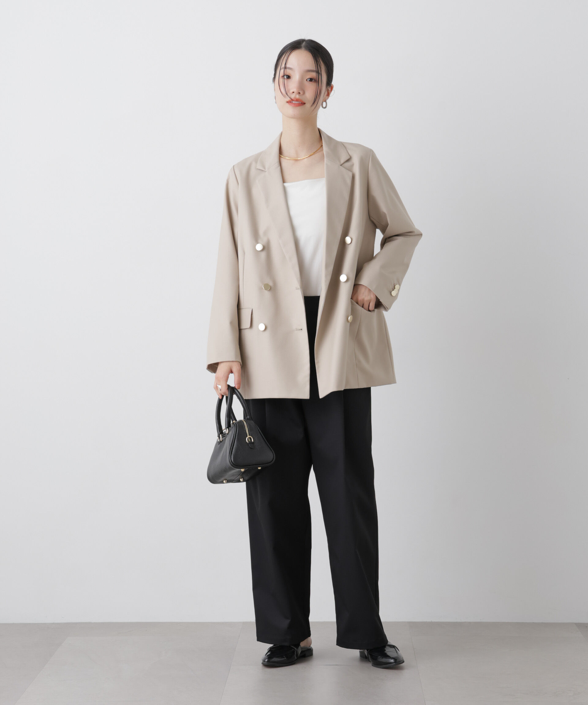 nano･universe「ツイルストレッチワンタックパンツ」|チノ|