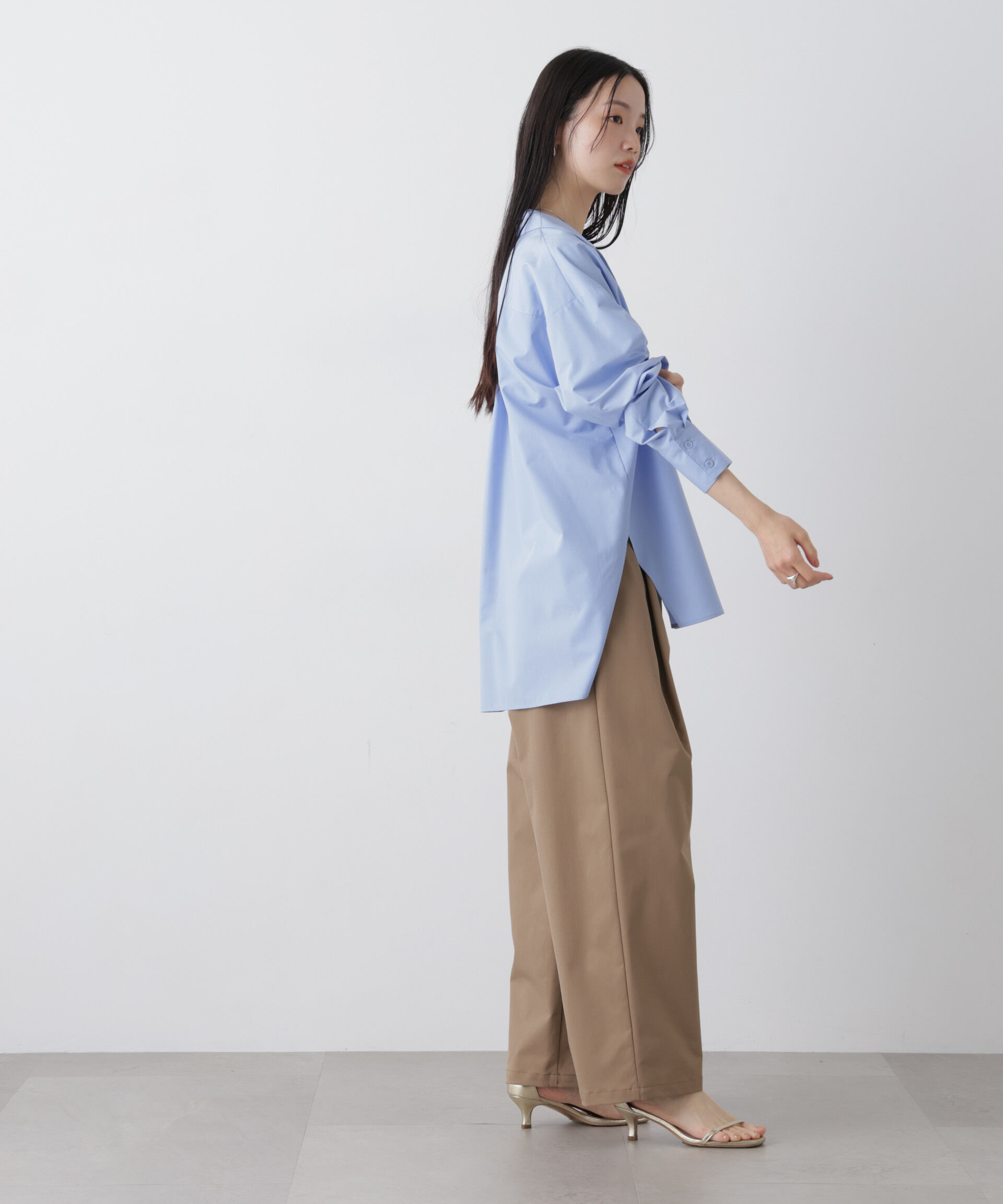 nano･universe「ツイルストレッチワンタックパンツ」|チノ|