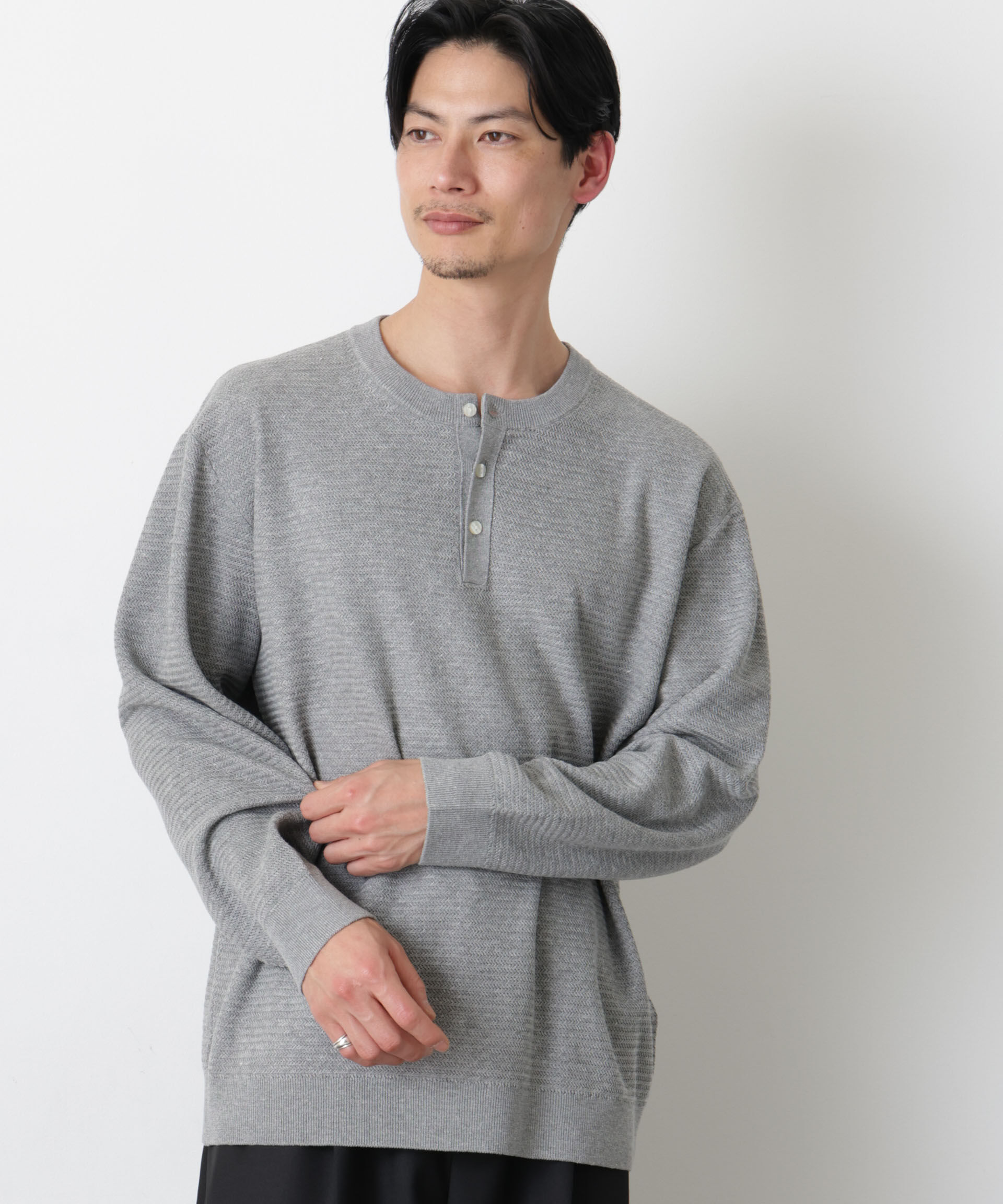 nano･universe「テクスチャーヘンリーネックニット」|ニット・セーター|L.グレー1