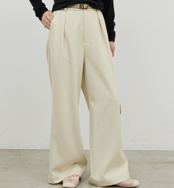  「【美シルエット】【手洗い可】タックワイドパンツ２」|チノ|オフホワイト