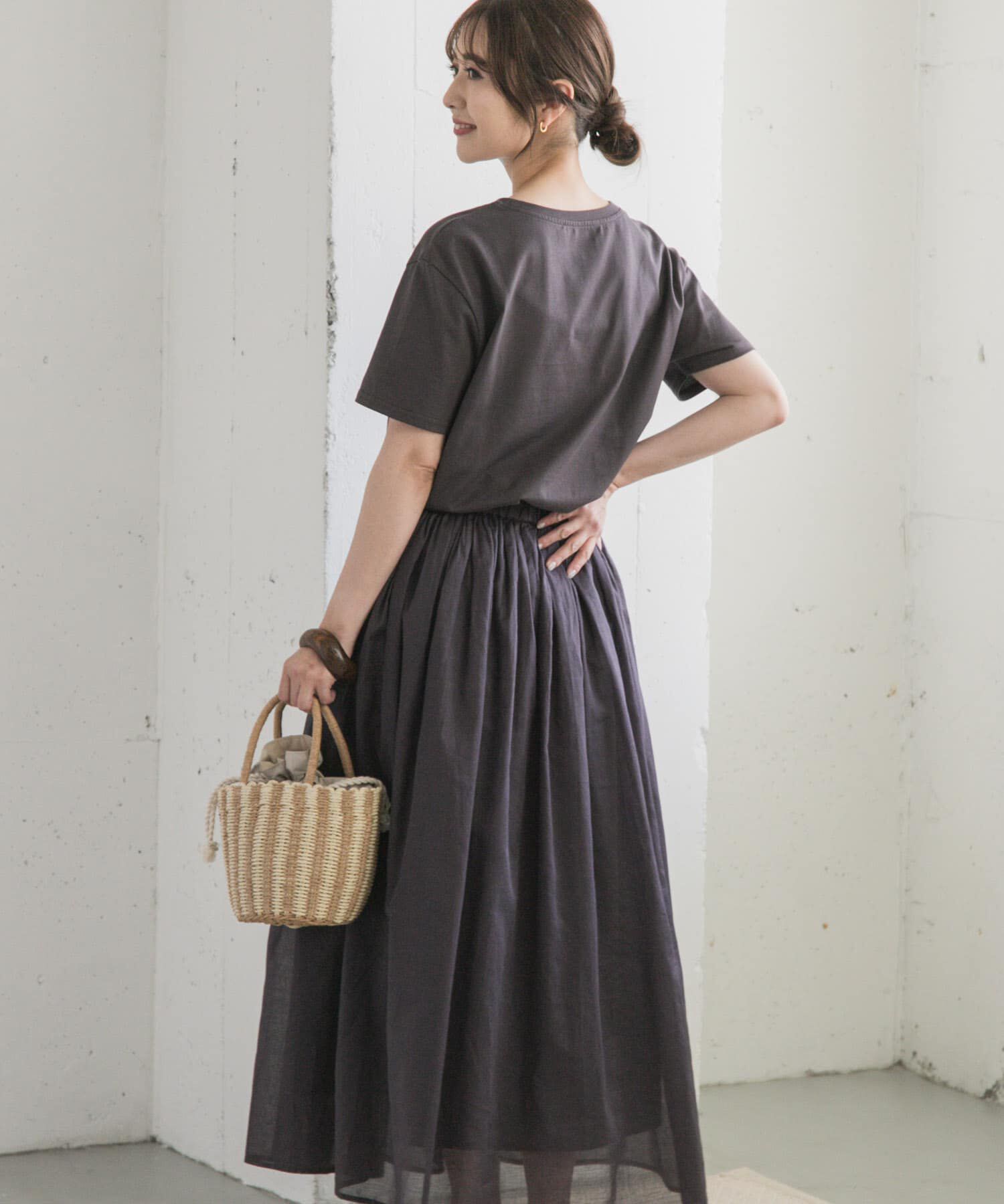 URBAN RESEARCH DOORS「『UR TECH』ボイルカットドッキングワンピース」|ワンピース|チャコールグレー