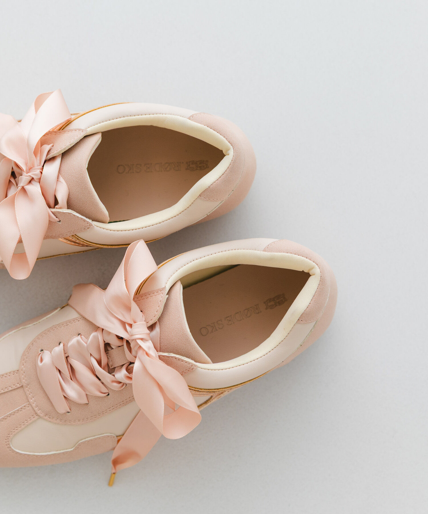 RODE SKO「2WAYリボンスニーカー」|スニーカー|